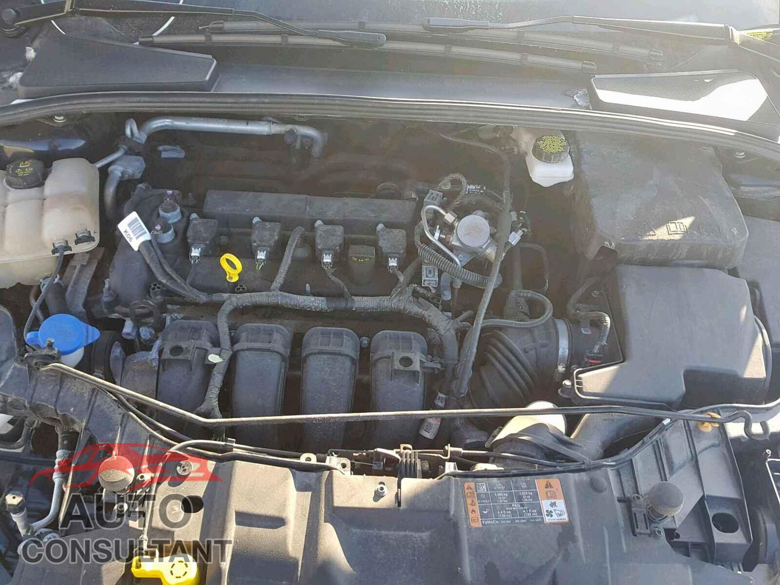 FORD FOCUS SE 2017 - YV440MDU5H2067681