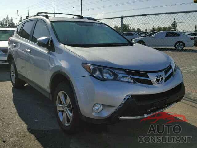 TOYOTA RAV4 2015 - JTMWFREV7FJ051497