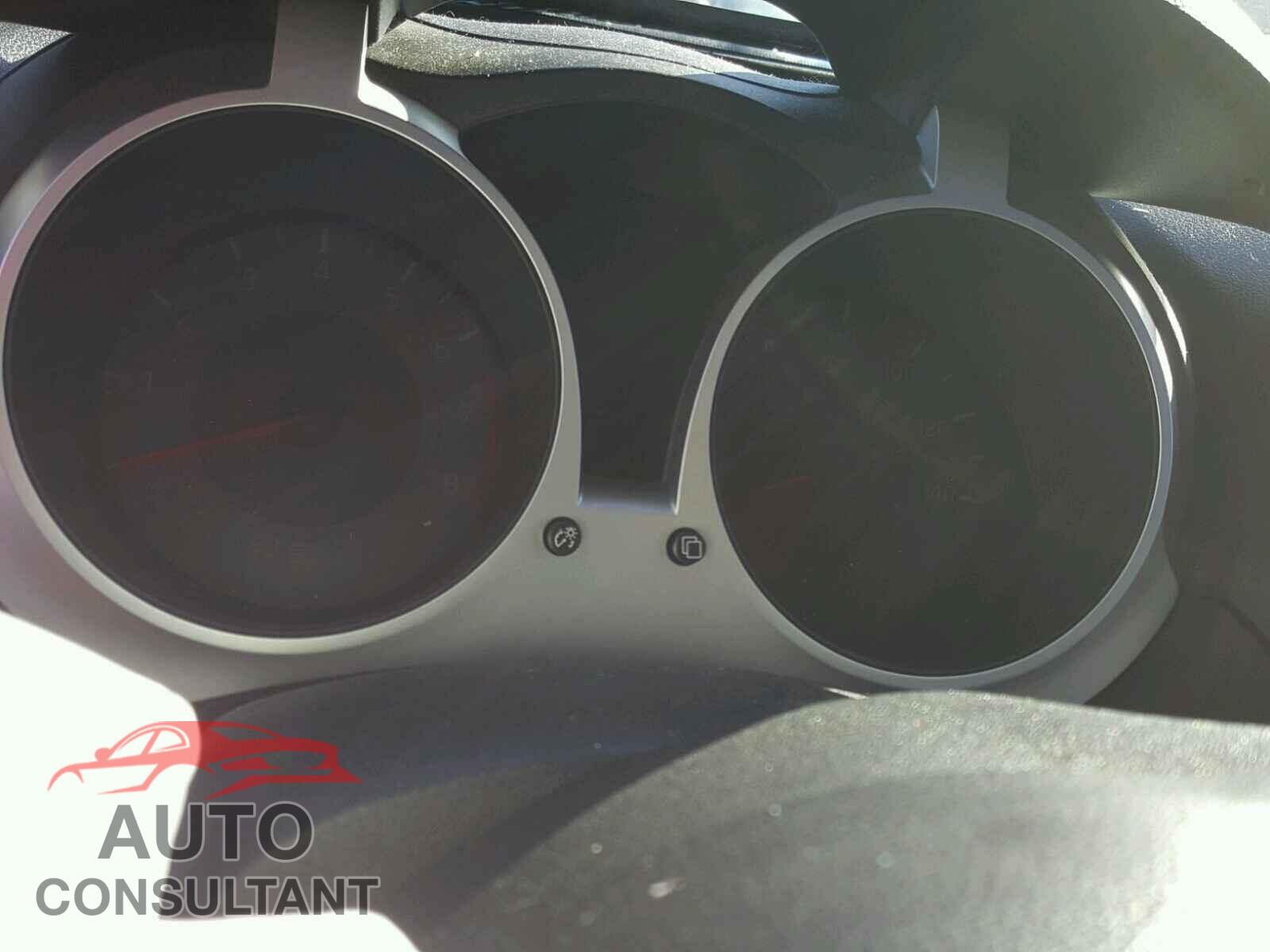 NISSAN JUKE 2015 - JN8AF5MR2FT508989