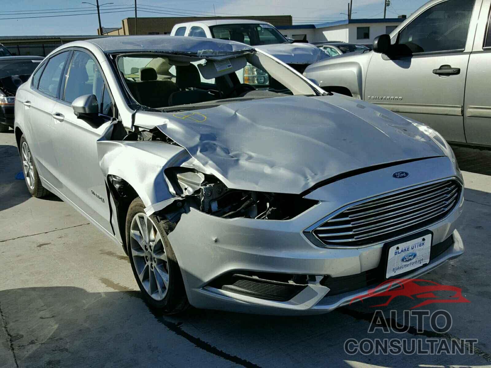 FORD FUSION 2017 - 3FA6P0LU2HR230225