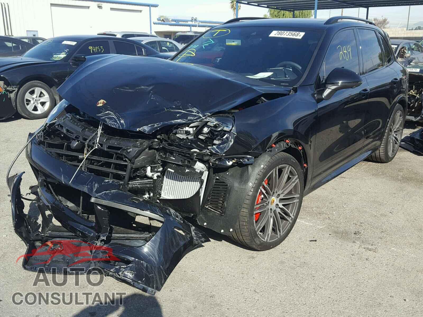 PORSCHE CAYENNE 2018 - WP1AD2A21JLA81142