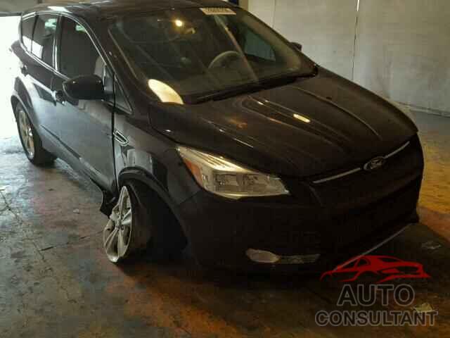FORD ESCAPE 2015 - 1FMCU0G94FUA67705
