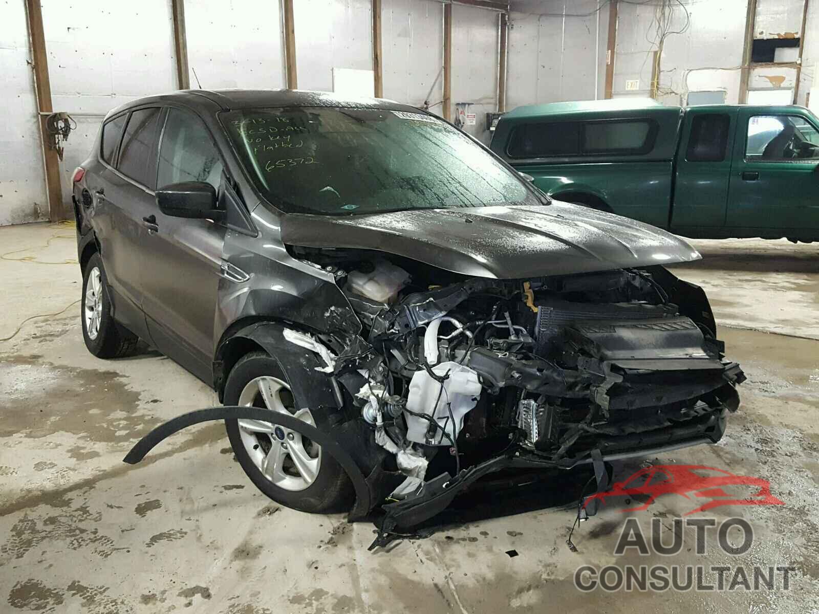 FORD ESCAPE 2015 - 1FMCU0GX4FUB46483