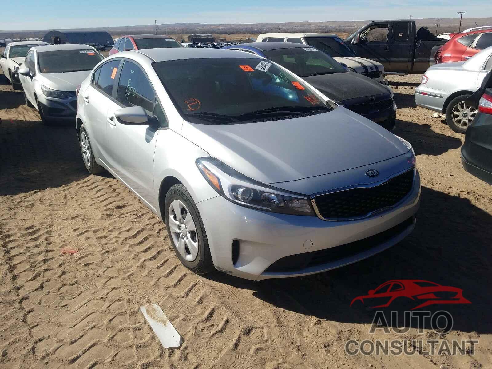KIA FORTE 2017 - 3KPFK4A73HE049624