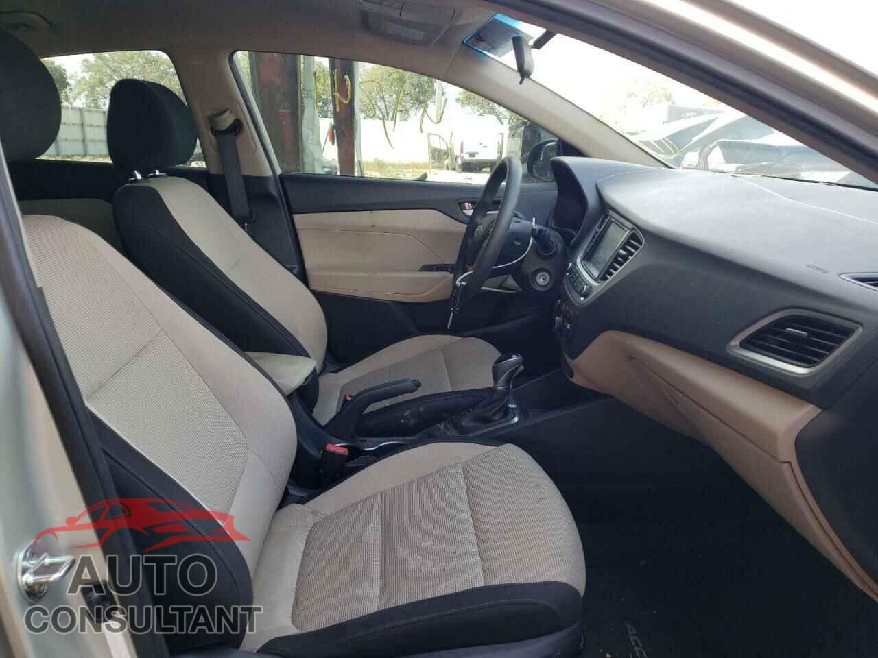 HYUNDAI ACCENT 2018 - 3KPC24A31JE006454