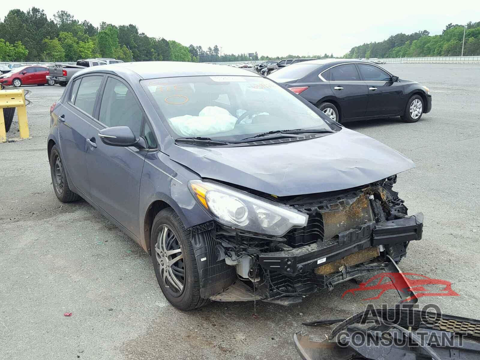KIA FORTE 2016 - KNAFK5A87G5631926