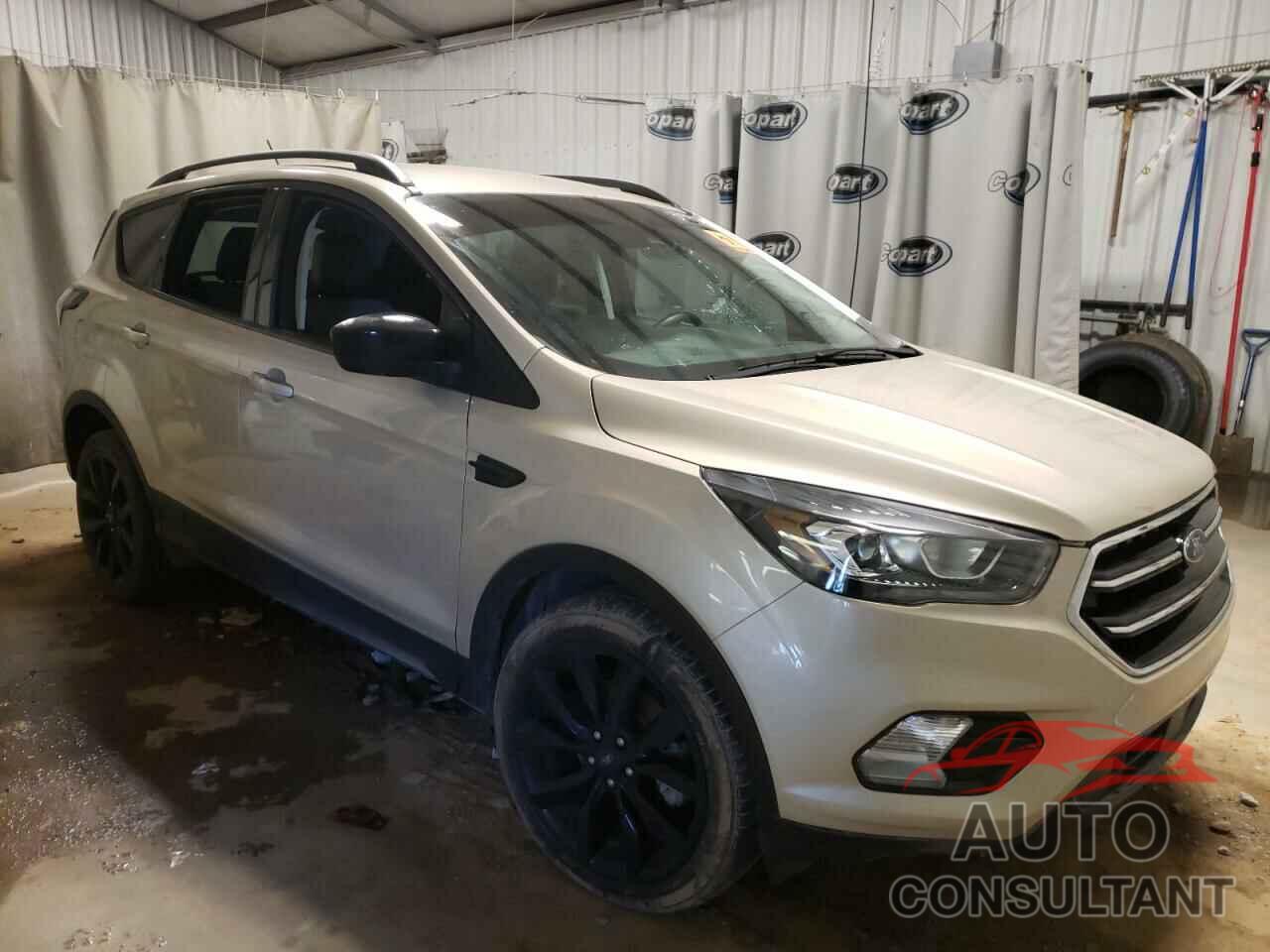 FORD ESCAPE 2018 - 1FMCU0GDXJUB27032
