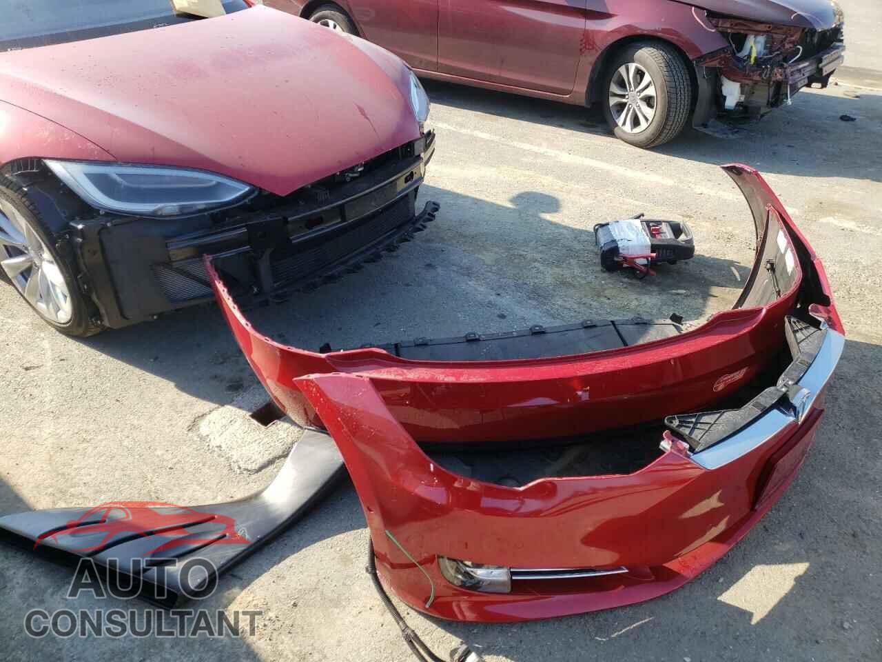 TESLA MODEL S 2018 - 5YJSA1E20JF258480