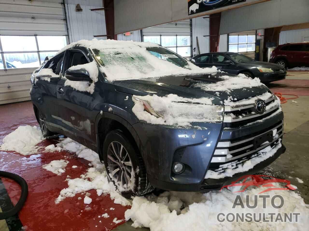 TOYOTA HIGHLANDER 2019 - 5TDJZRFH0KS993463