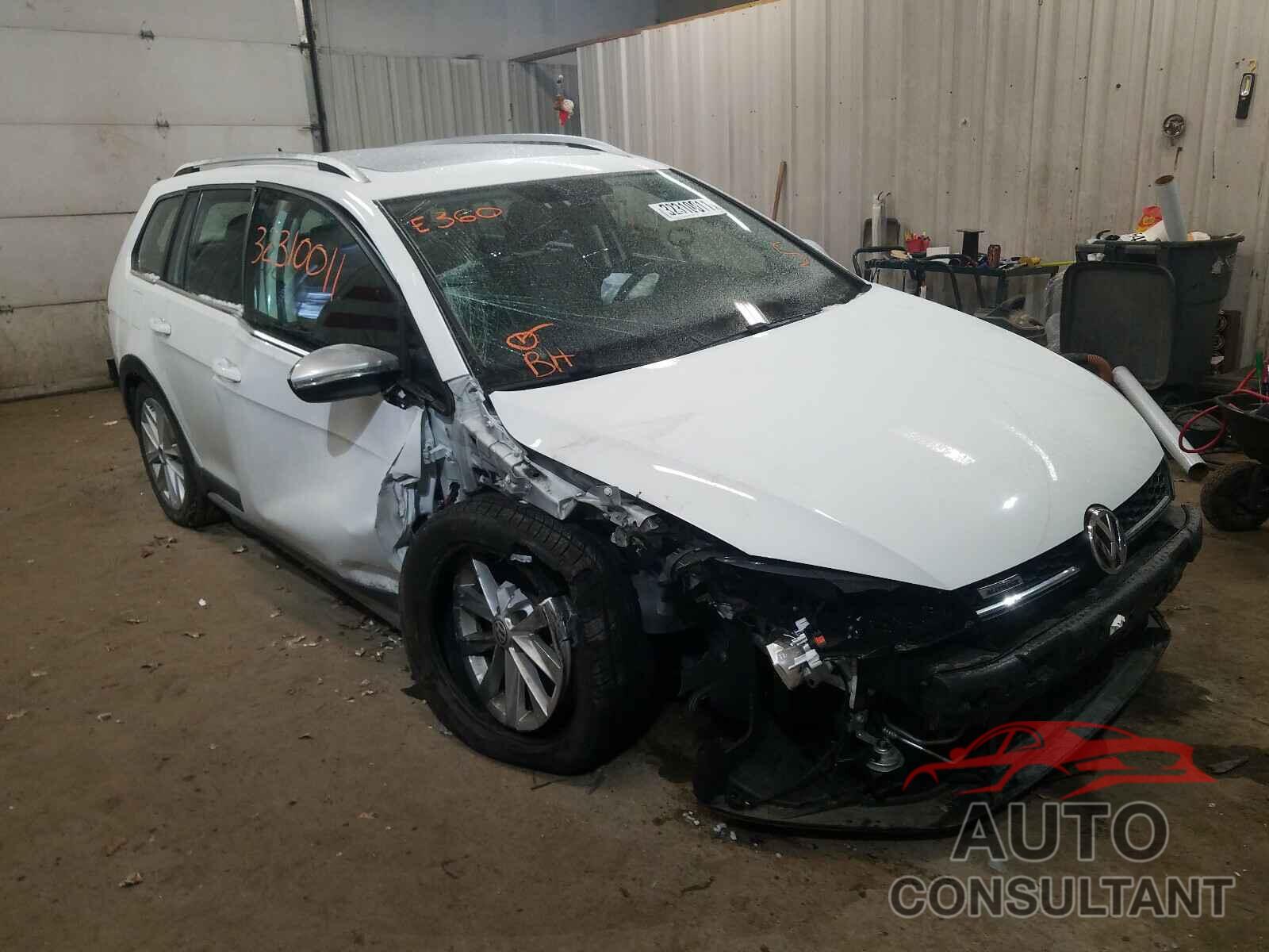 VOLKSWAGEN GOLF 2017 - 3VWM17AU7HM520436