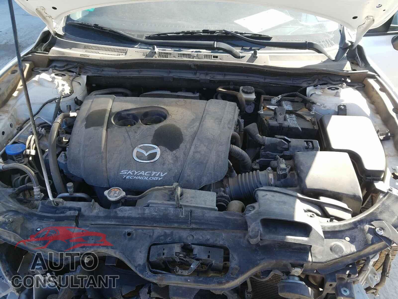MAZDA 3 2016 - 3MZBM1T77GM283075