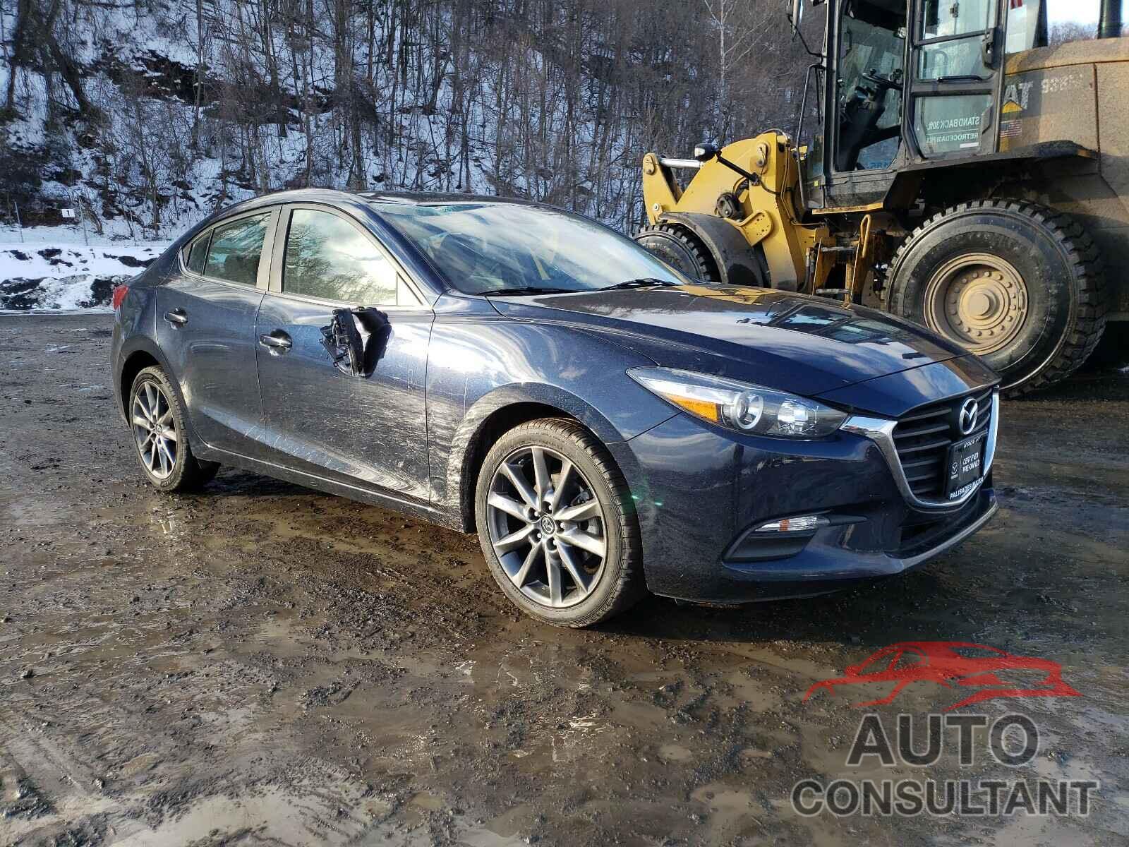 MAZDA 3 2018 - 3MZBN1V30JM192972