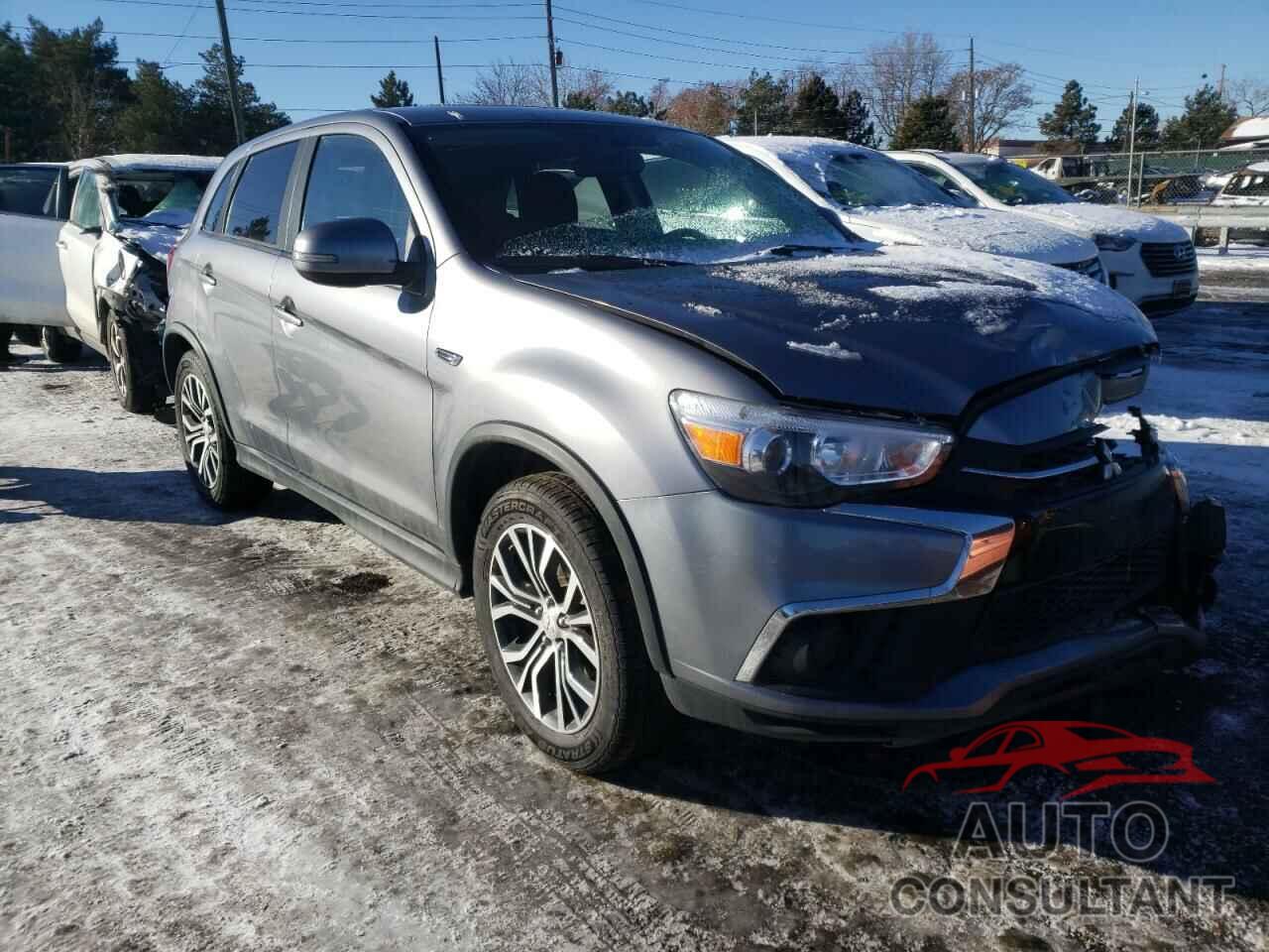 MITSUBISHI OUTLANDER 2019 - JA4AR3AU7KU017560