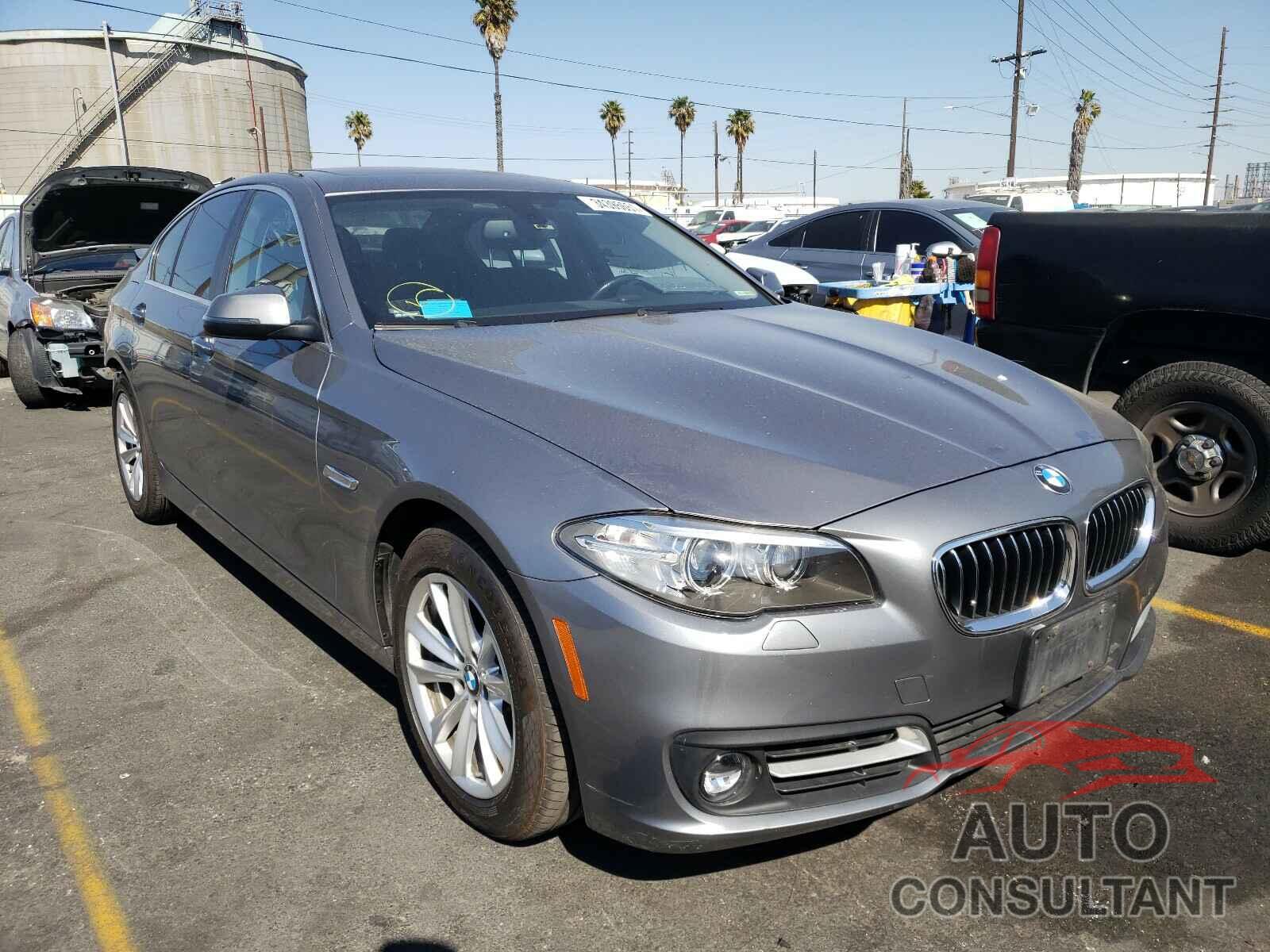 BMW 5 SERIES 2016 - WBA5A5C55GG349564