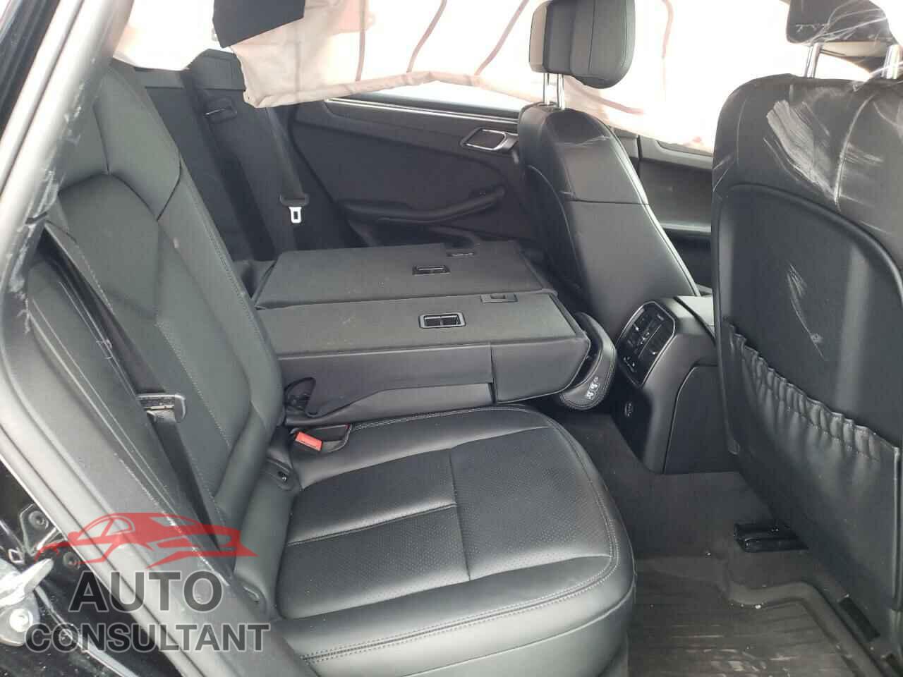 PORSCHE MACAN 2018 - WP1AA2A51JLB25563