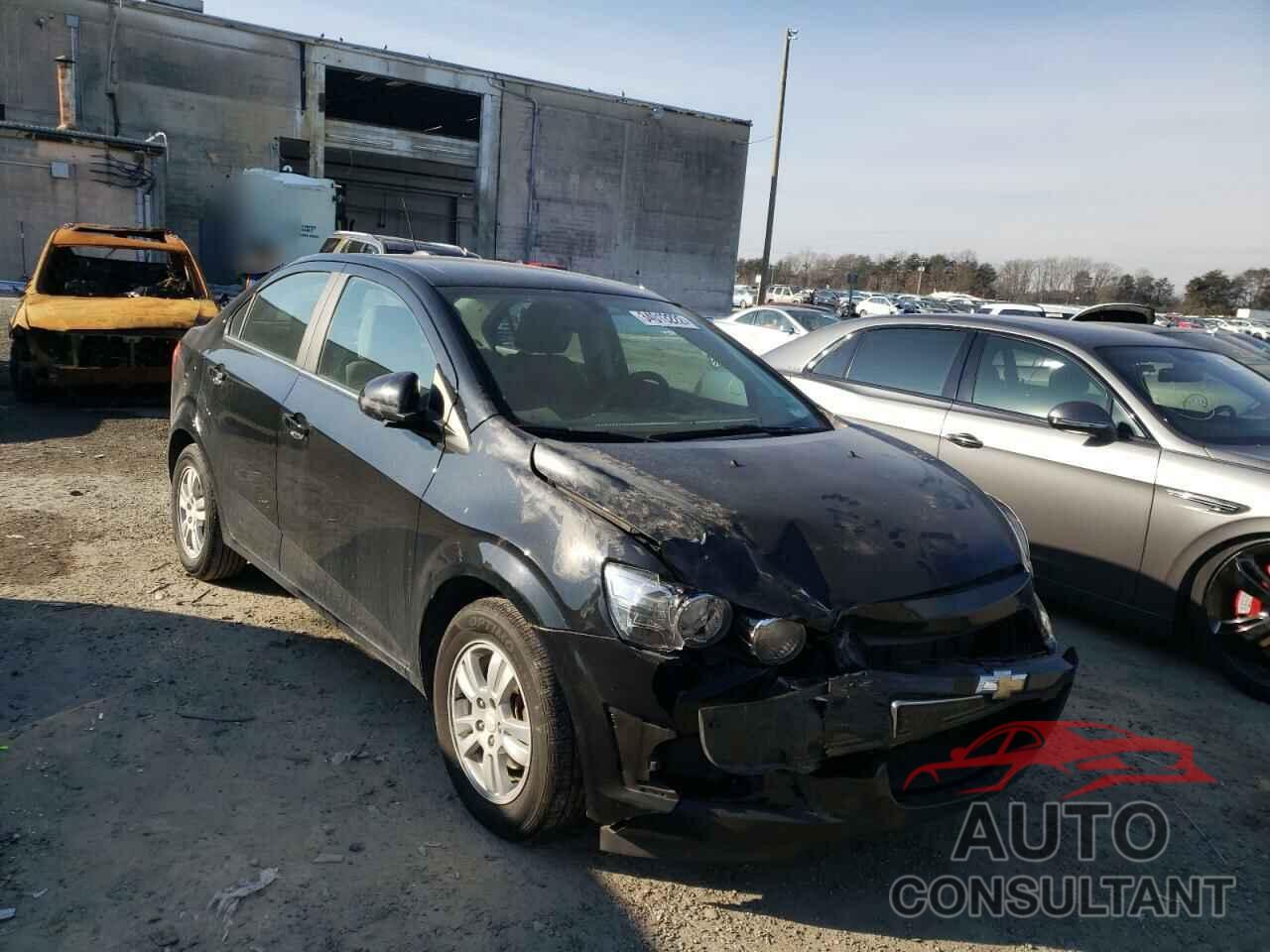CHEVROLET SONIC 2016 - 1G1JC5SH2G4177415