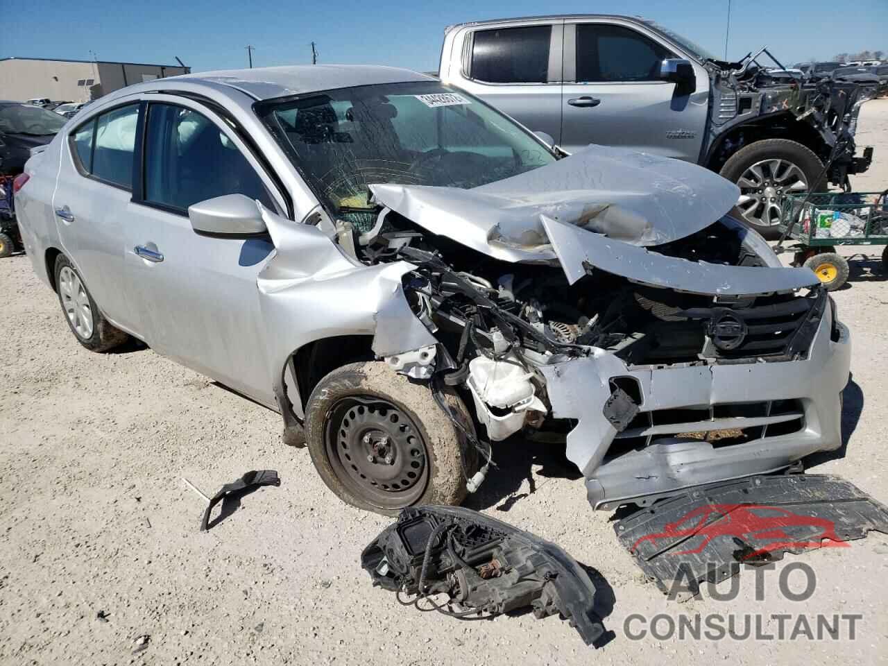 NISSAN VERSA 2019 - 3N1CN7AP3KL839118