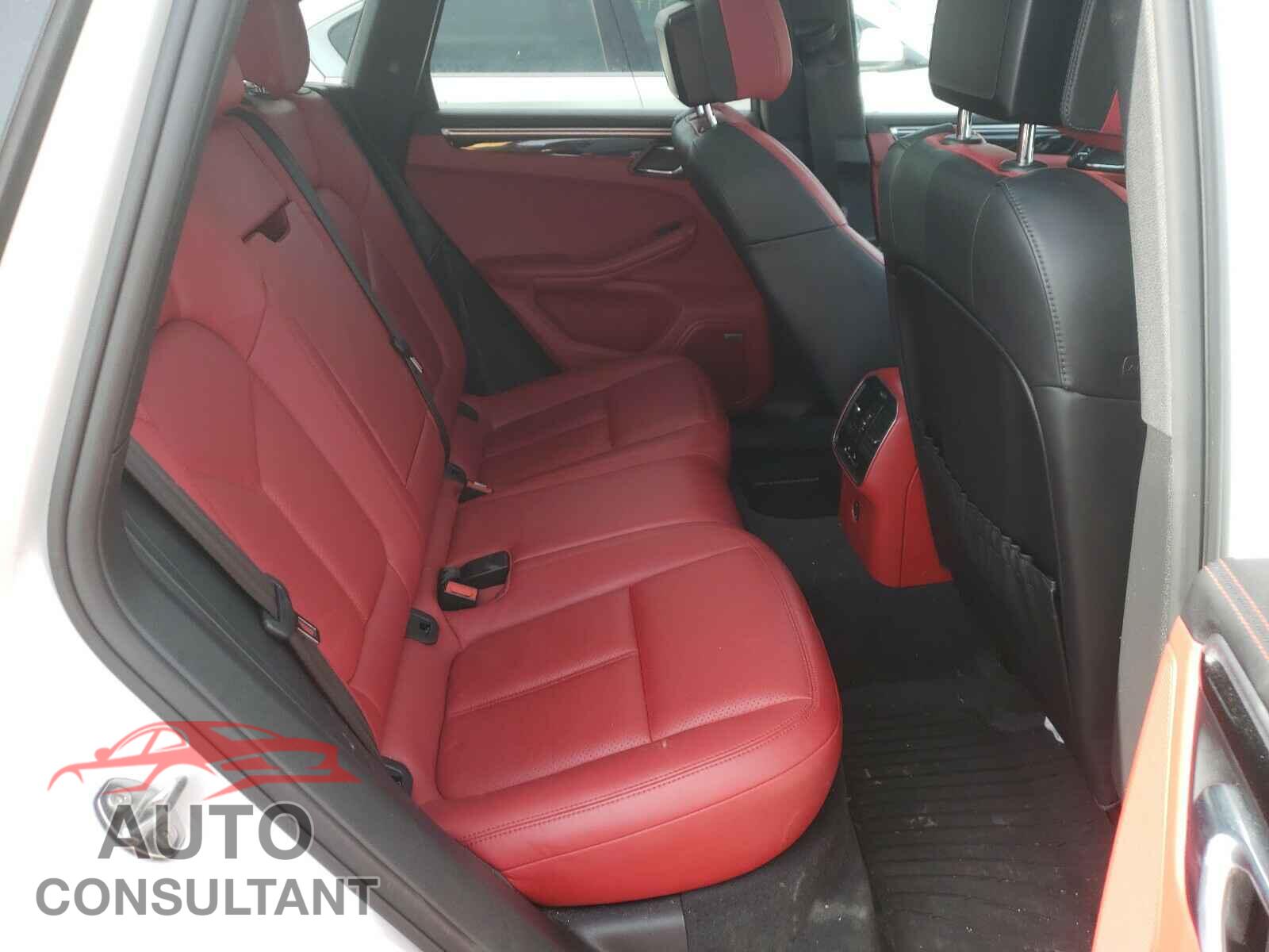 PORSCHE MACAN 2017 - WP1AB2A57HLB16048
