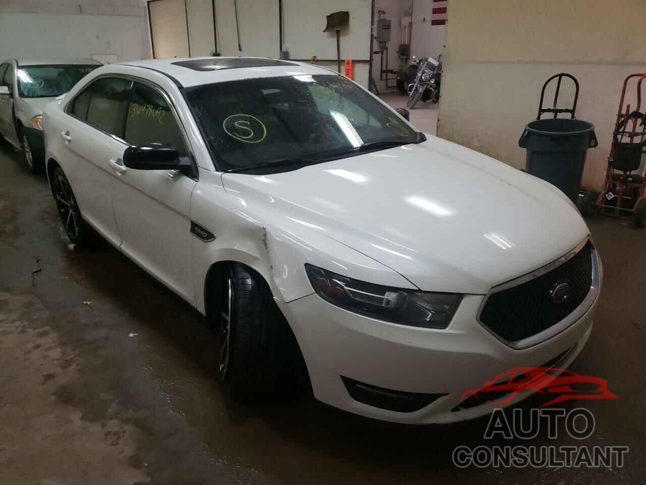 FORD TAURUS 2016 - 1FAHP2KT9GG136202