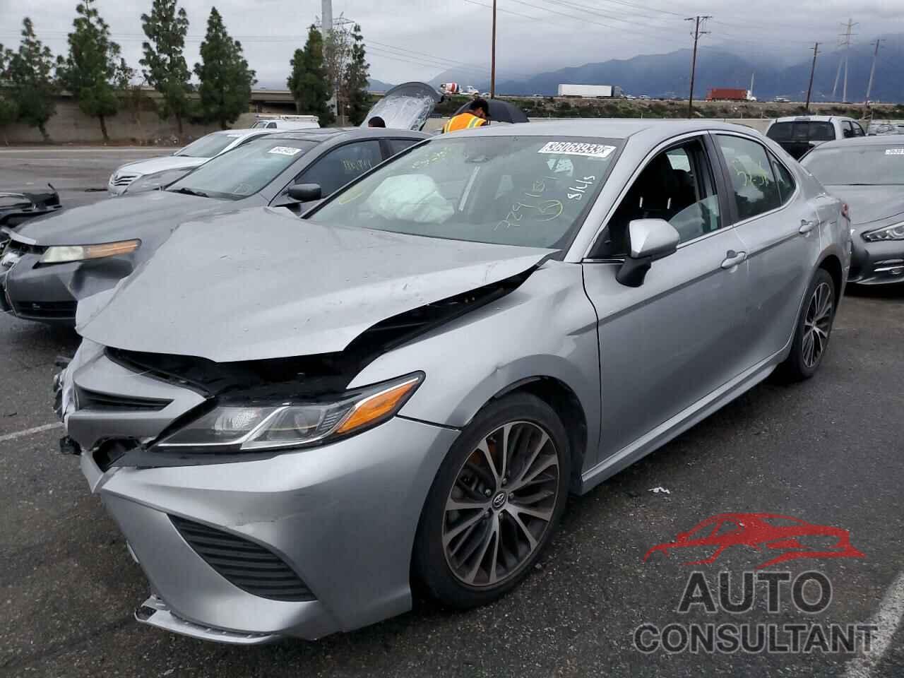 TOYOTA CAMRY 2019 - 4T1B11HK1KU724434