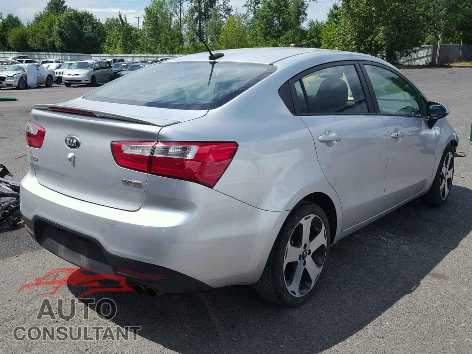 KIA RIO 2015 - KNADN4A37F6453442