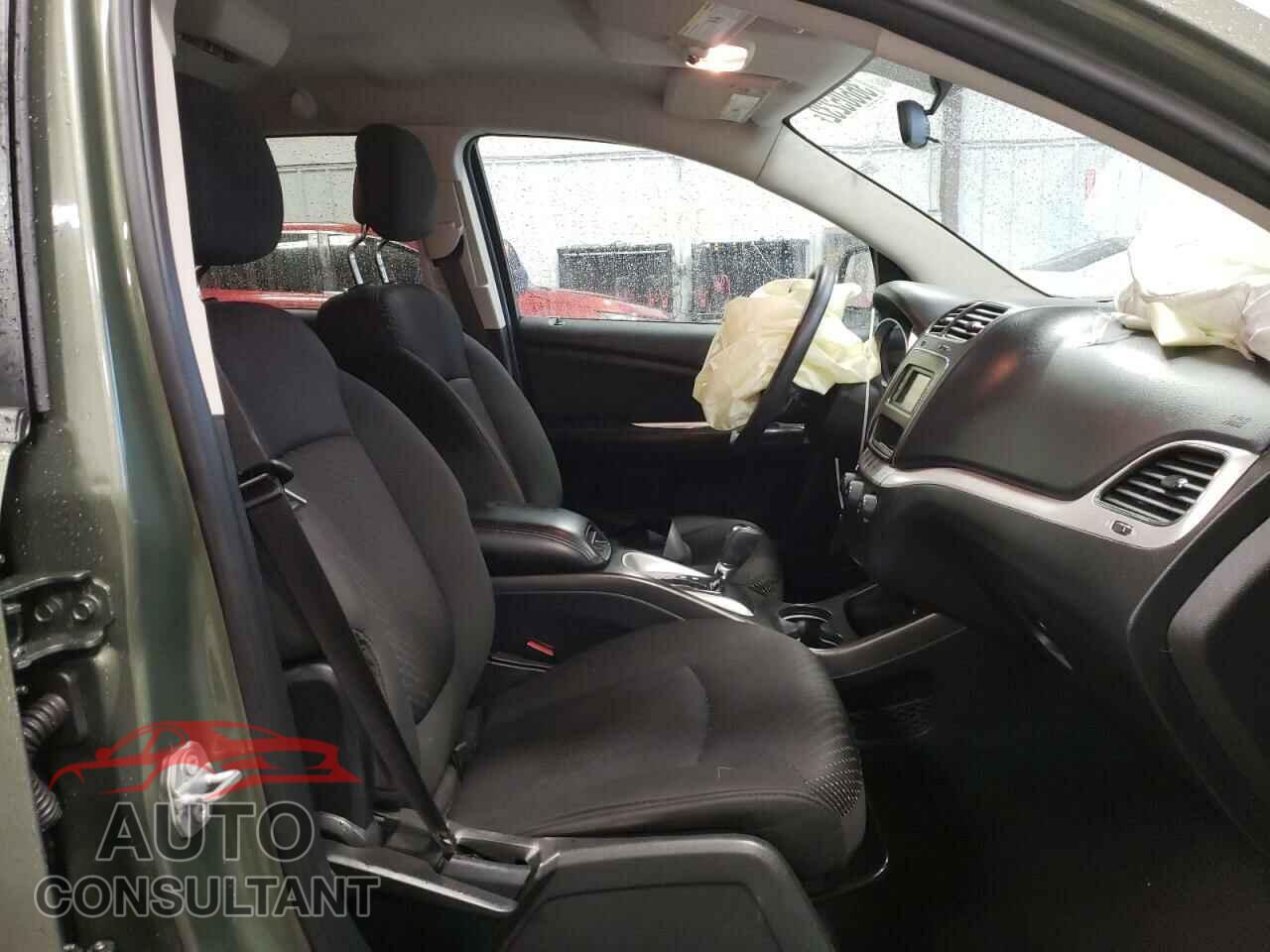 DODGE JOURNEY 2017 - 3C4PDCBG8HT572284