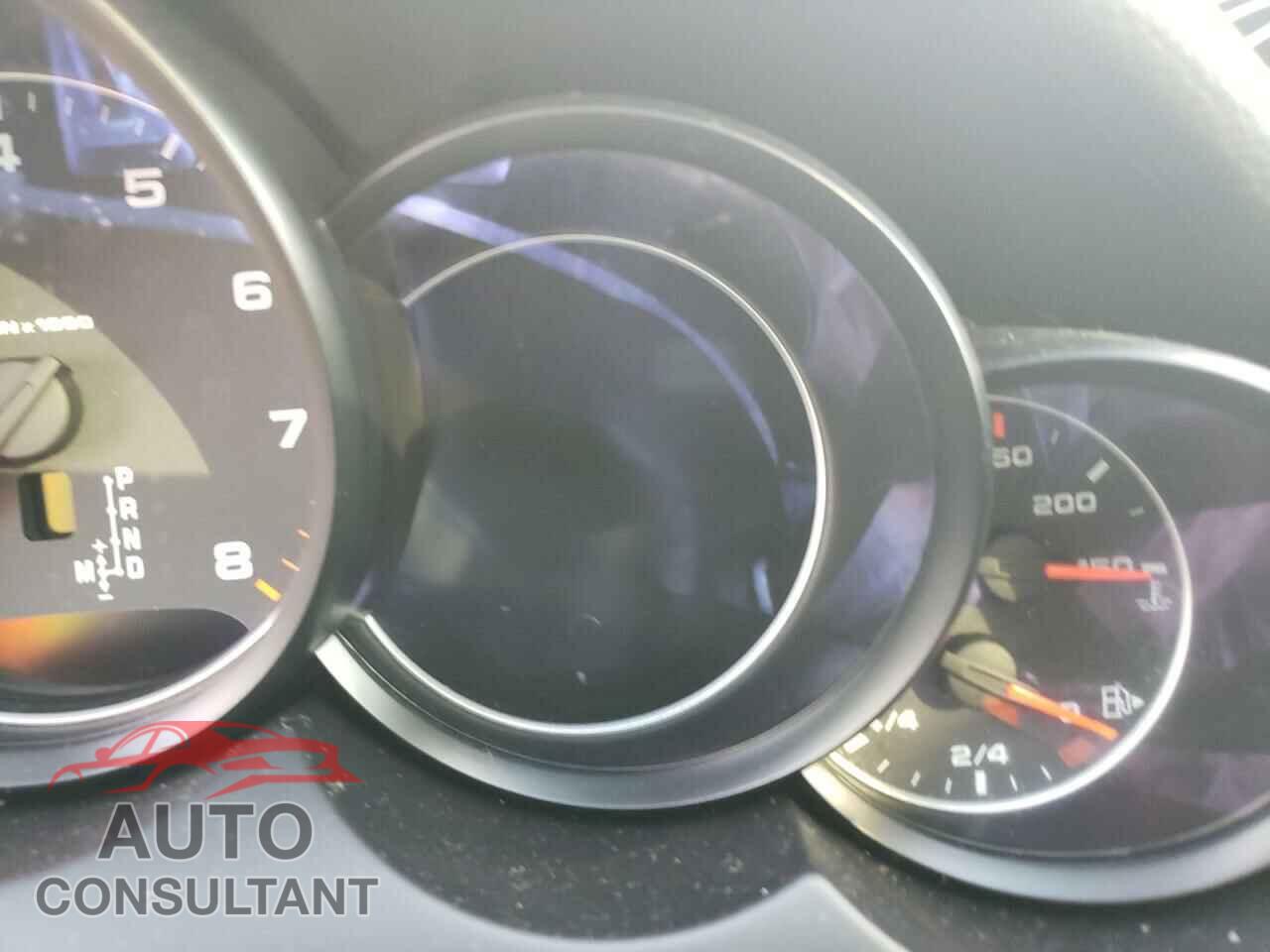 PORSCHE CAYENNE 2018 - WP1AA2A21JKA06875