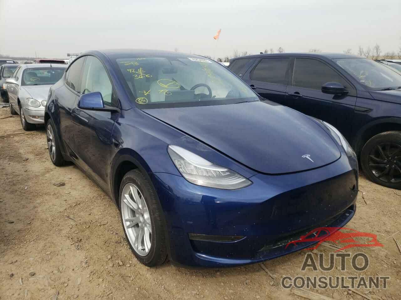 TESLA MODEL Y 2021 - 5YJYGDEE6MF064366