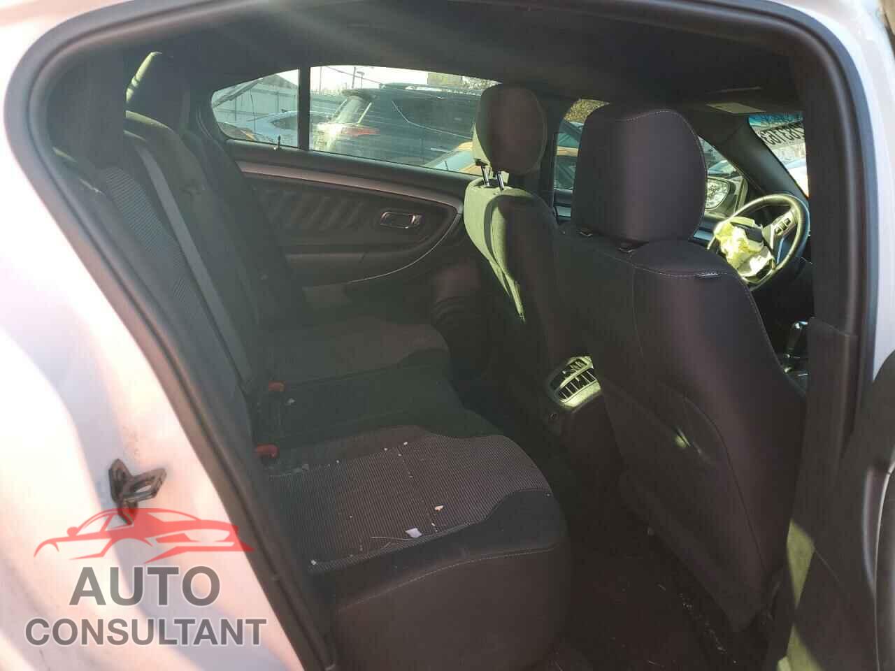 FORD TAURUS 2017 - 1FAHP2E85HG116733