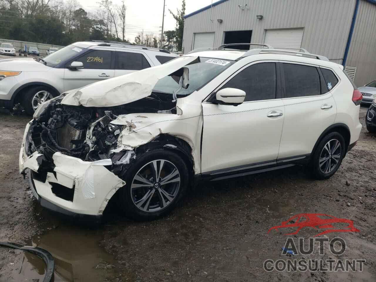 NISSAN ROGUE 2017 - 5N1AT2MT0HC756882