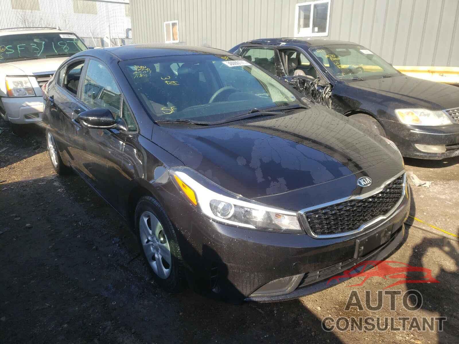 KIA FORTE 2018 - 3KPFK4A75JE220685