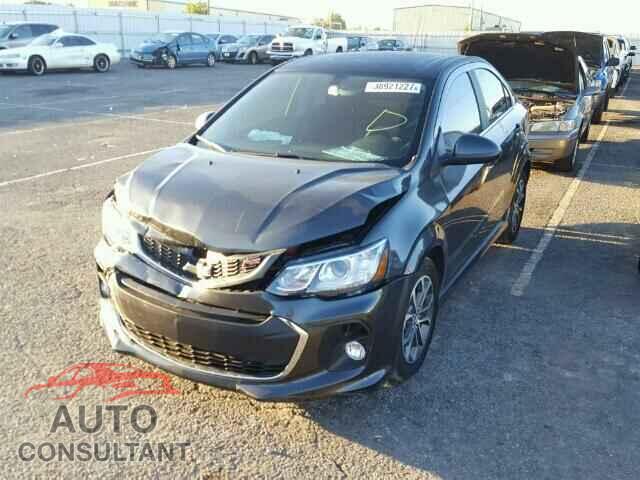 CHEVROLET SONIC 2017 - 1G1JD5SH2H4168745