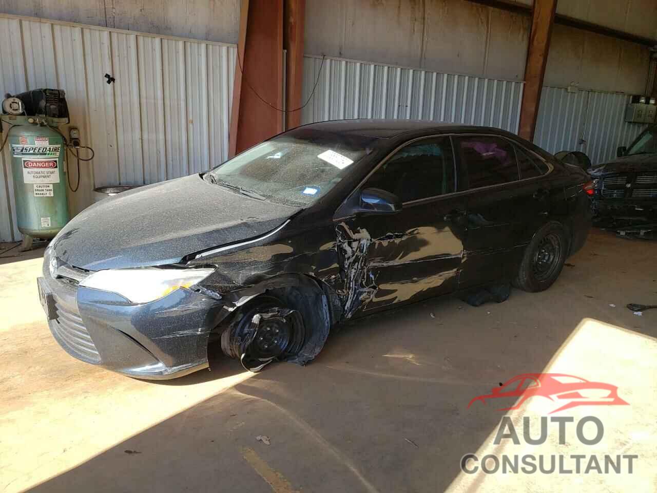 TOYOTA CAMRY 2016 - 4T4BF1FK1GR573645