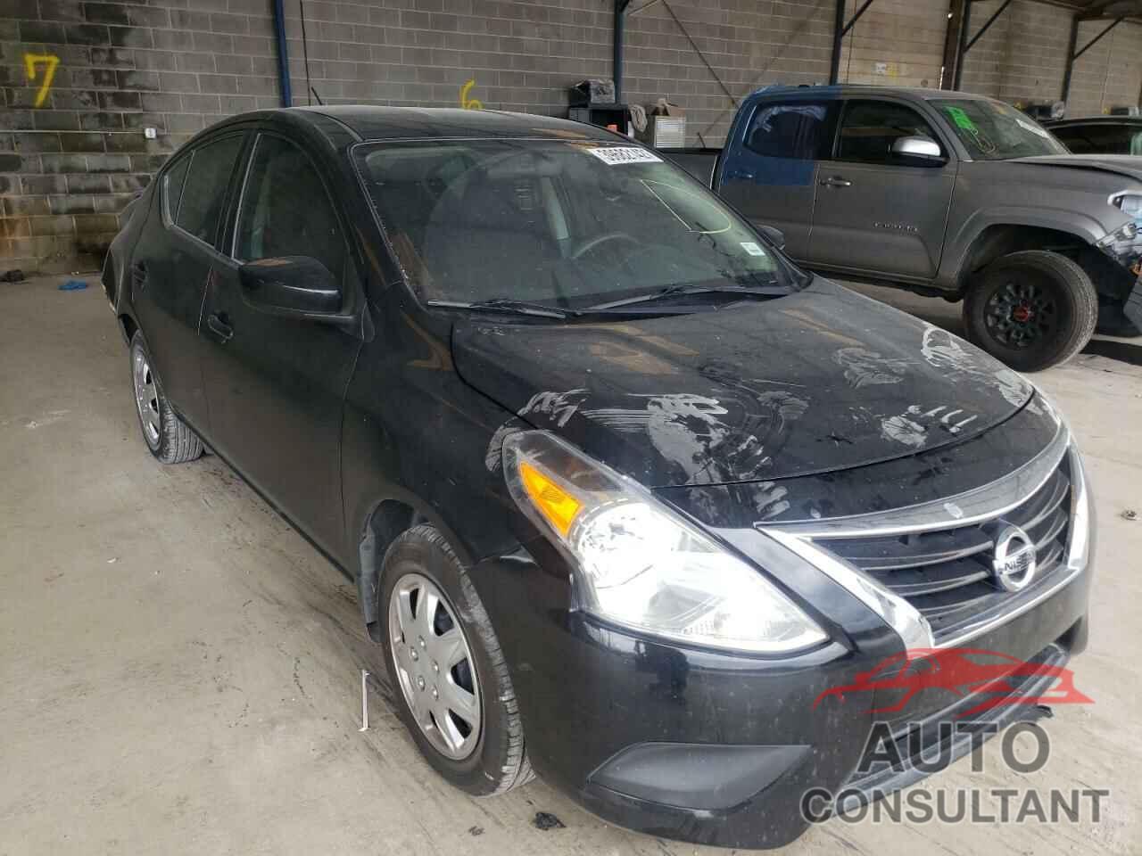 NISSAN VERSA 2018 - 3N1CN7AP9JL815100