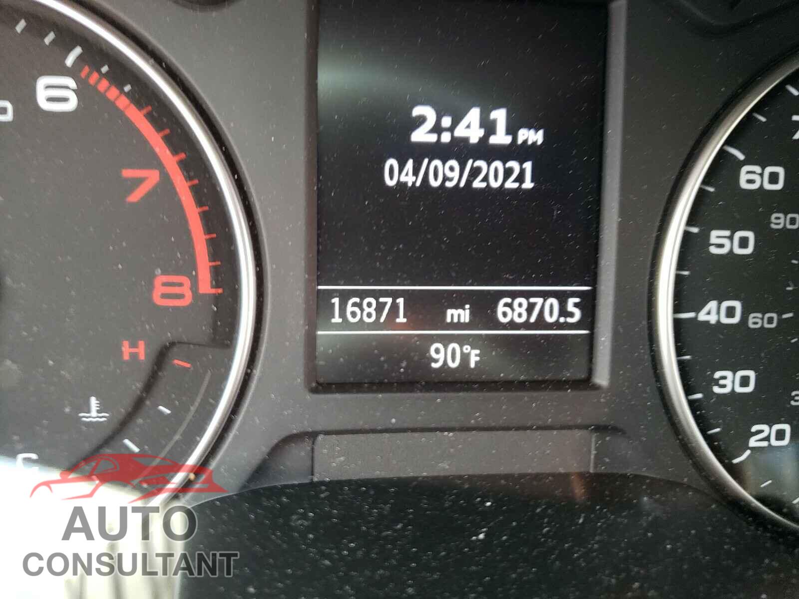 AUDI A3 2019 - WAUAUGFF0KA089835