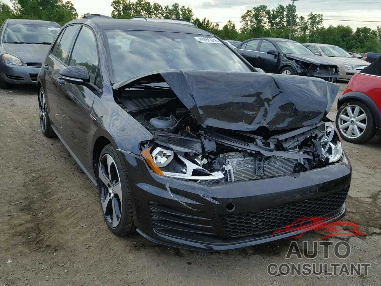 VOLKSWAGEN GTI 2017 - 3VW4T7AU8HM067602