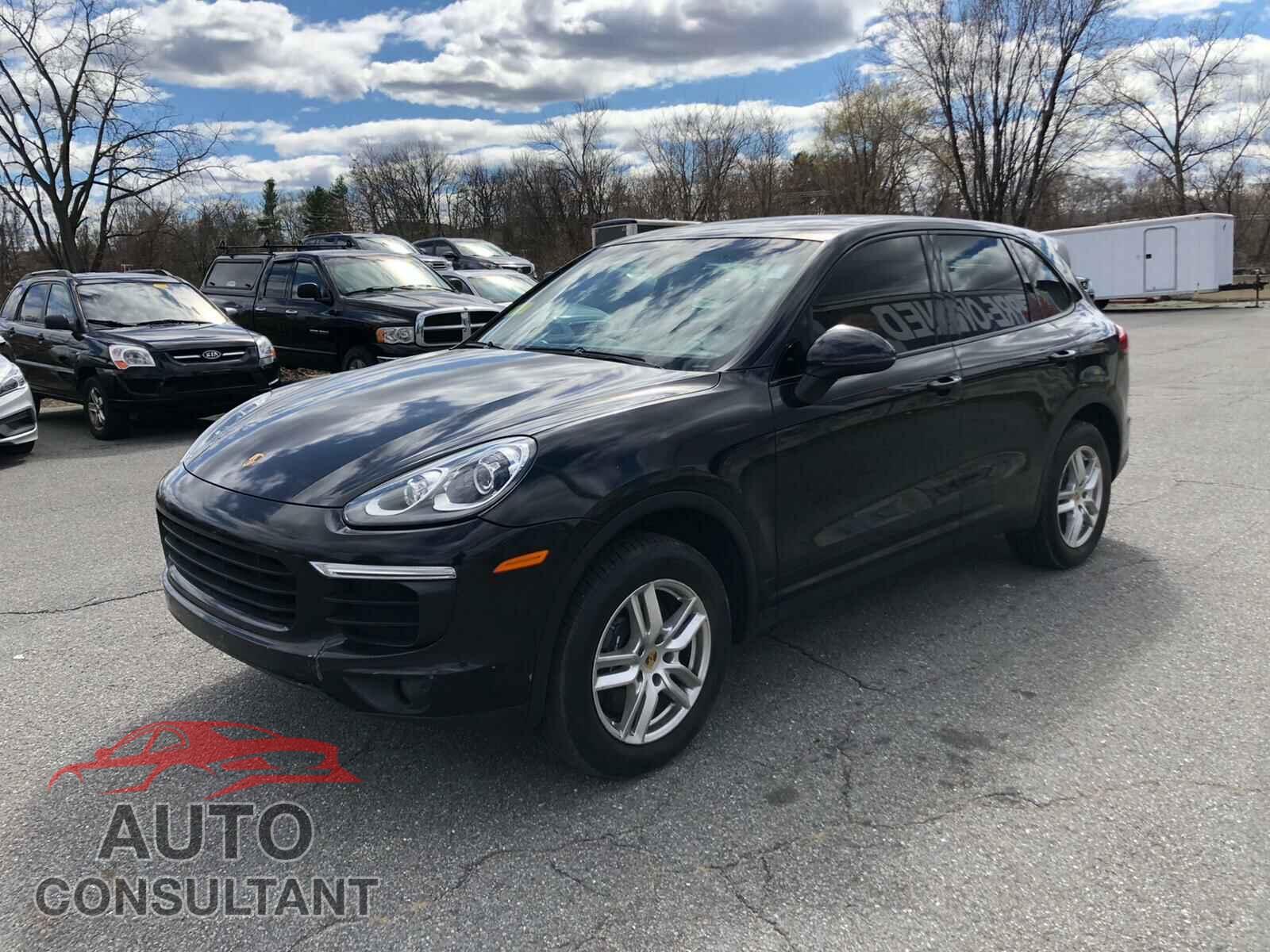 PORSCHE CAYENNE 2016 - WP1AA2A21GKA37262