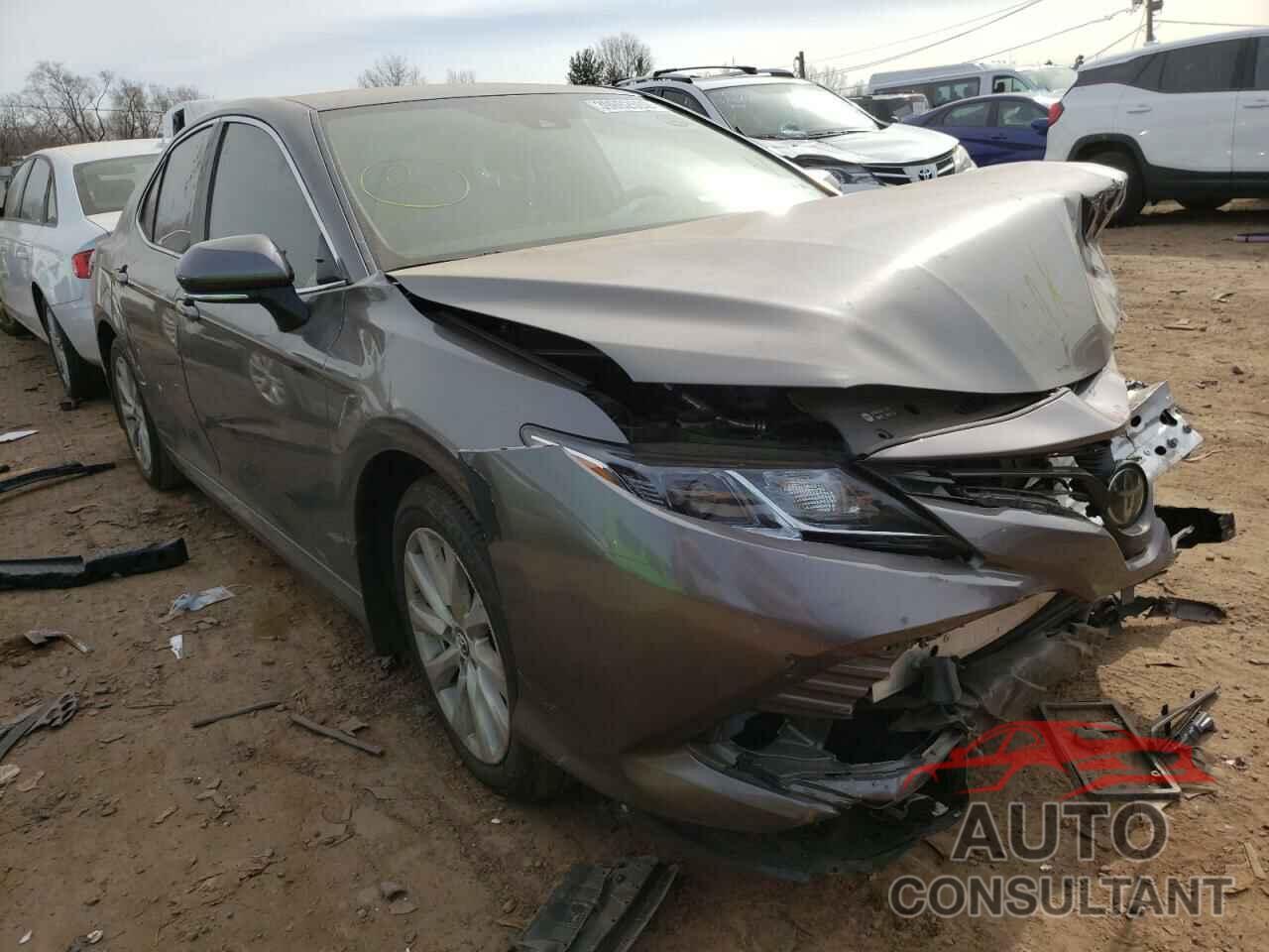 TOYOTA CAMRY 2019 - 4T1B11HK3KU825250