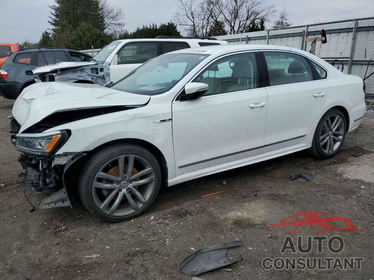 VOLKSWAGEN PASSAT 2017 - 1VWDT7A33HC046343