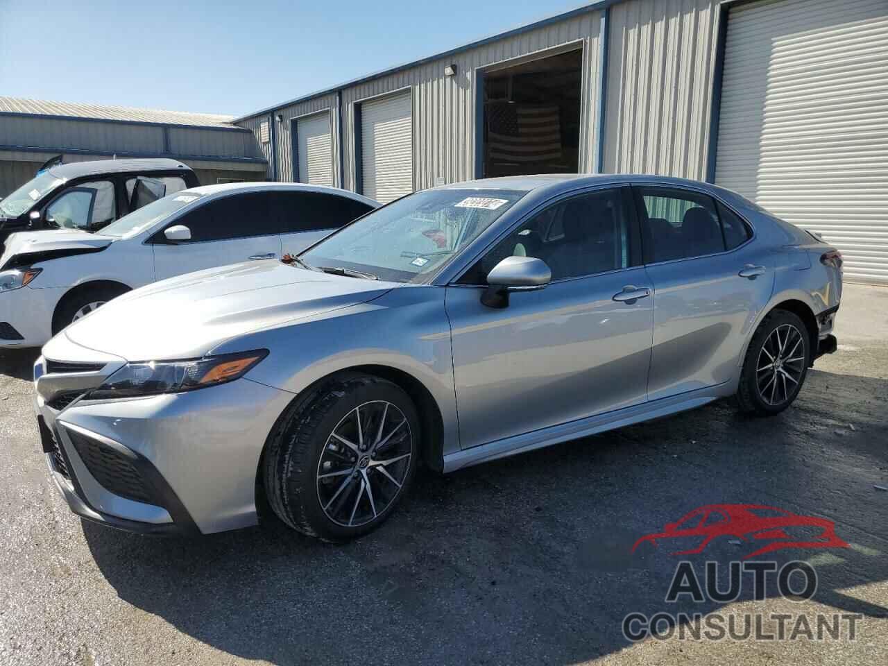 TOYOTA CAMRY 2023 - 4T1G11AK3PU813008