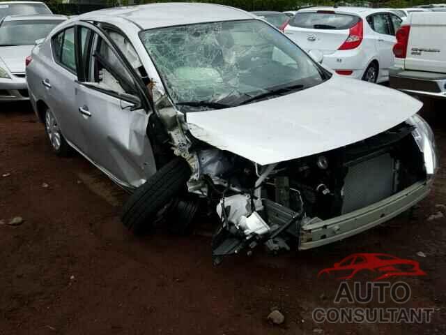 NISSAN VERSA 2018 - 3N1CN7AP7JL811336