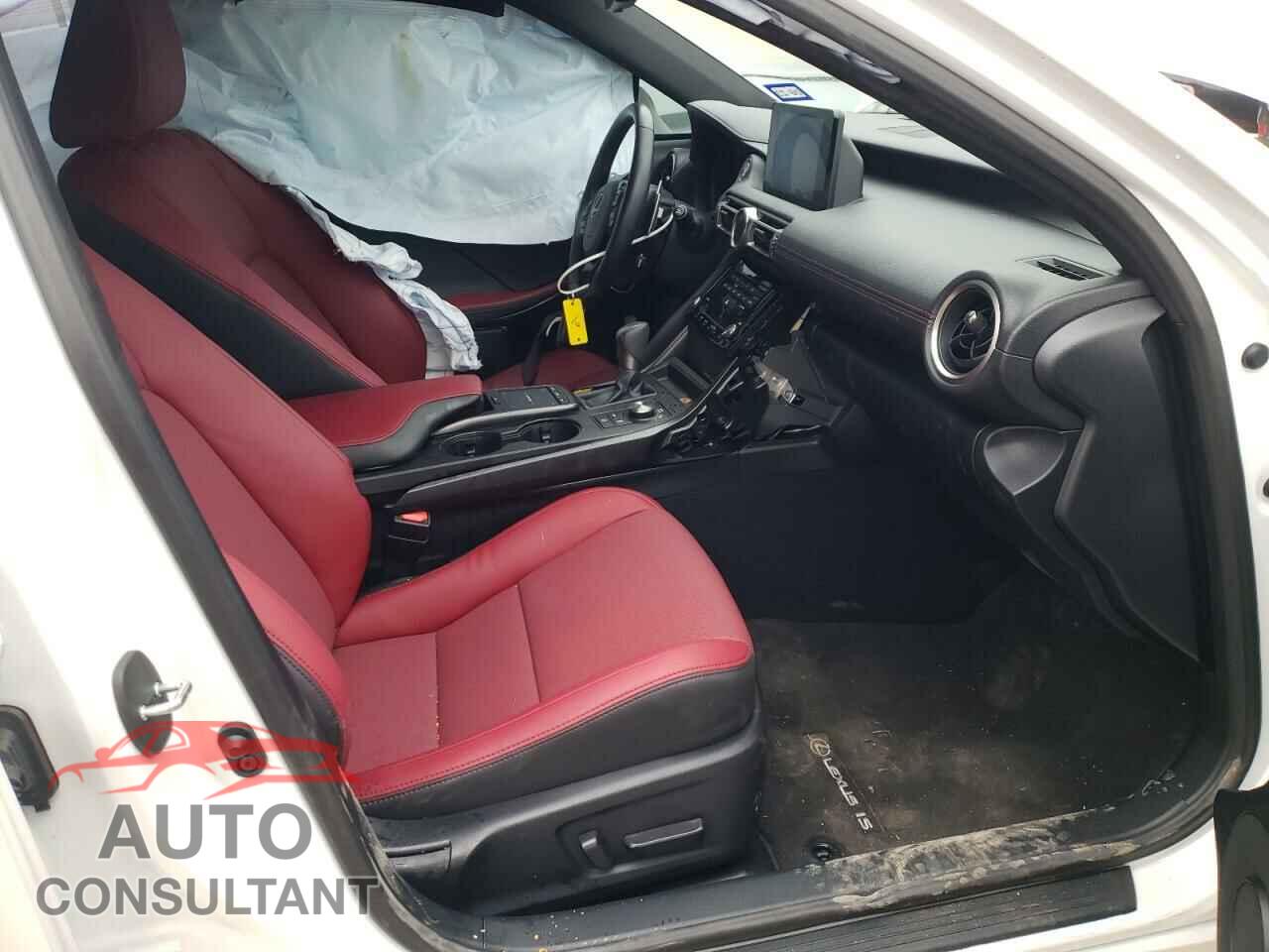 LEXUS IS 2021 - JTHAA1D28M5114581