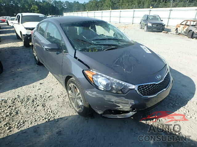KIA FORTE 2015 - 3TMAZ5CN9KM112634