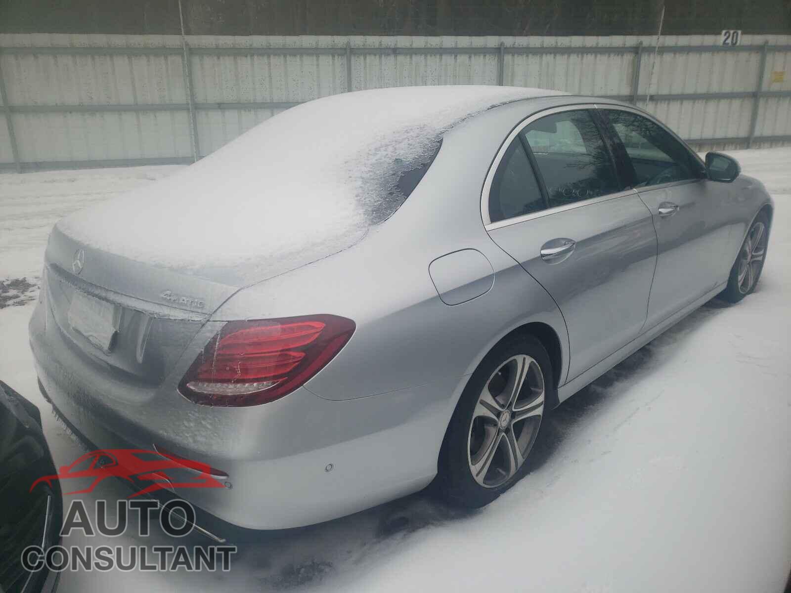 MERCEDES-BENZ E CLASS 2017 - WDDZF4KB4HA090101