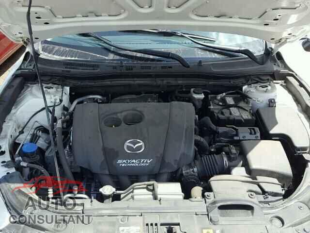 MAZDA 3 2016 - 3MZBM1U76GM291635