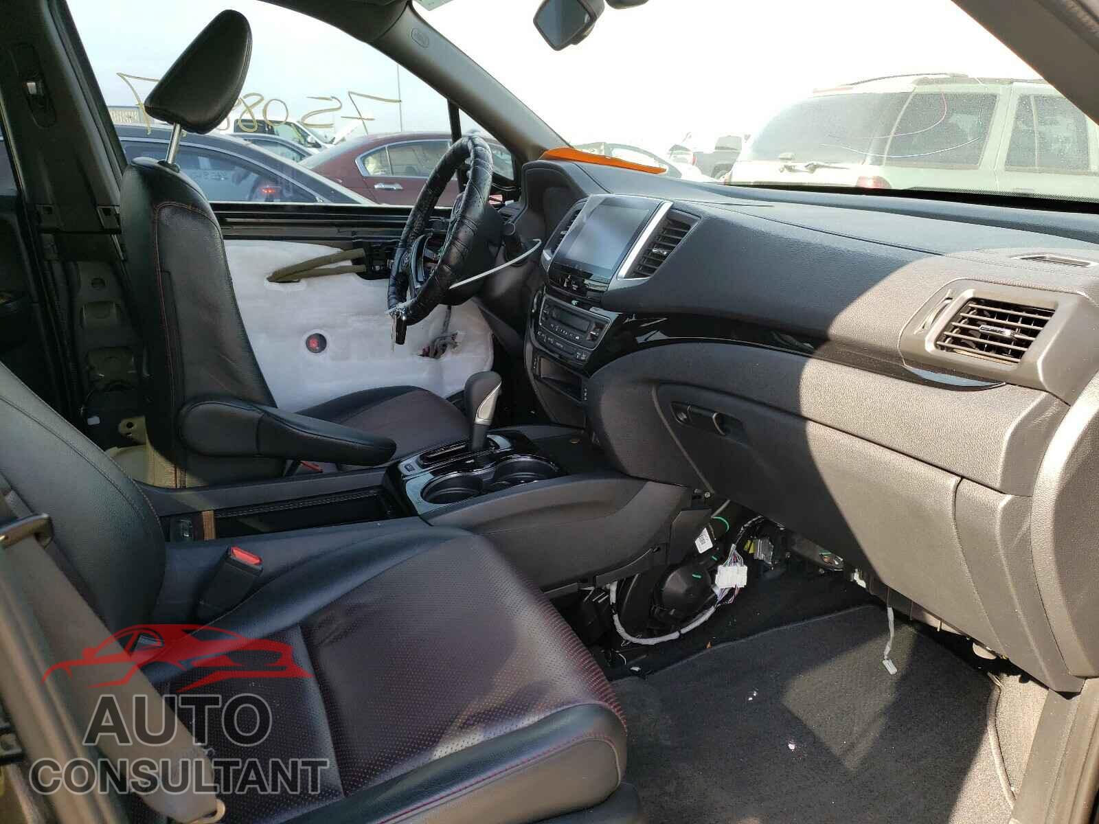 HONDA RIDGELINE 2017 - 5FPYK3F82HB015759