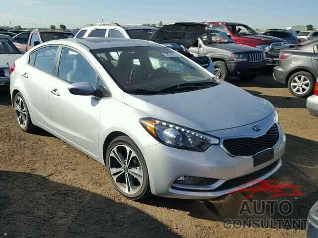 KIA FORTE 2015 - 3TMEZ5CN6HM038700