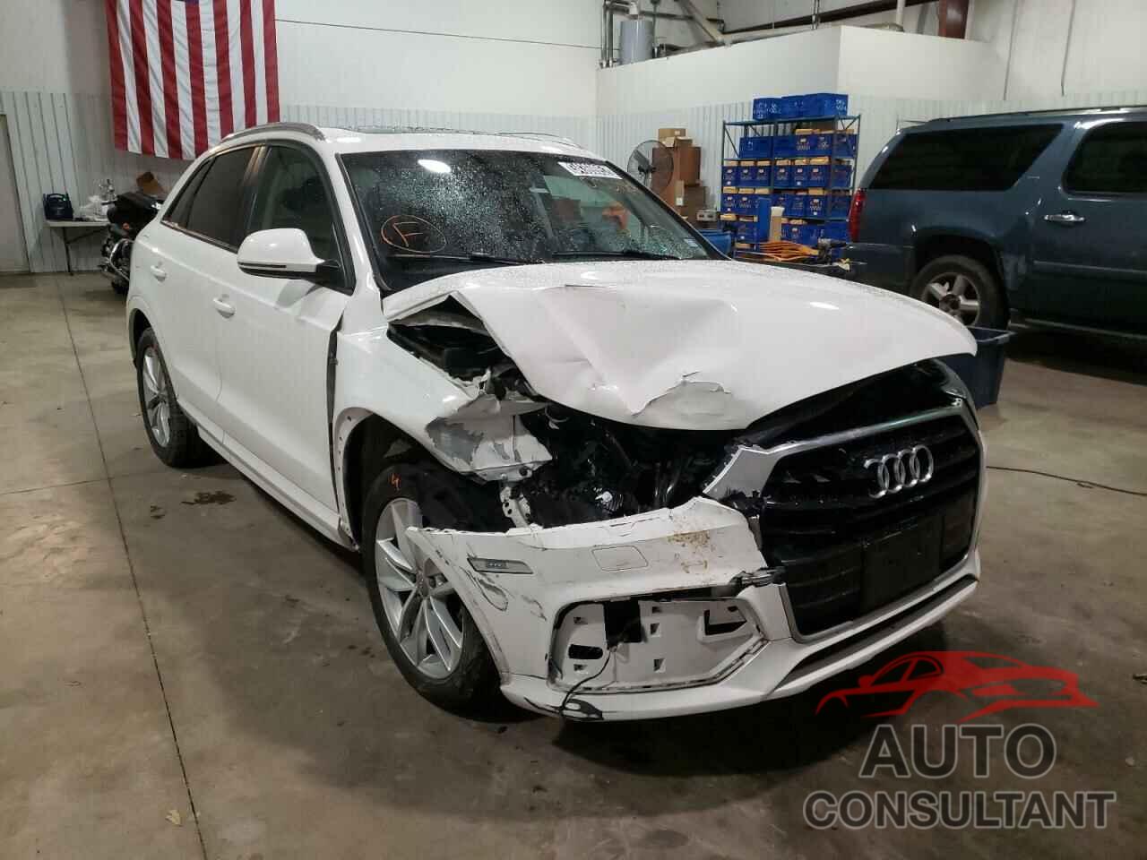 AUDI Q3 2018 - WA1BCCFS2JR003869