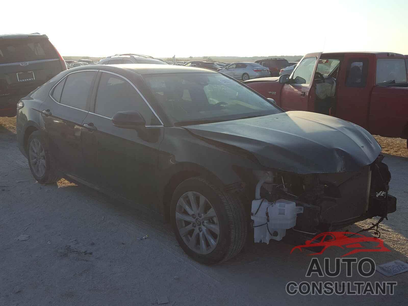TOYOTA CAMRY 2020 - 4T1C11AK1LU881168