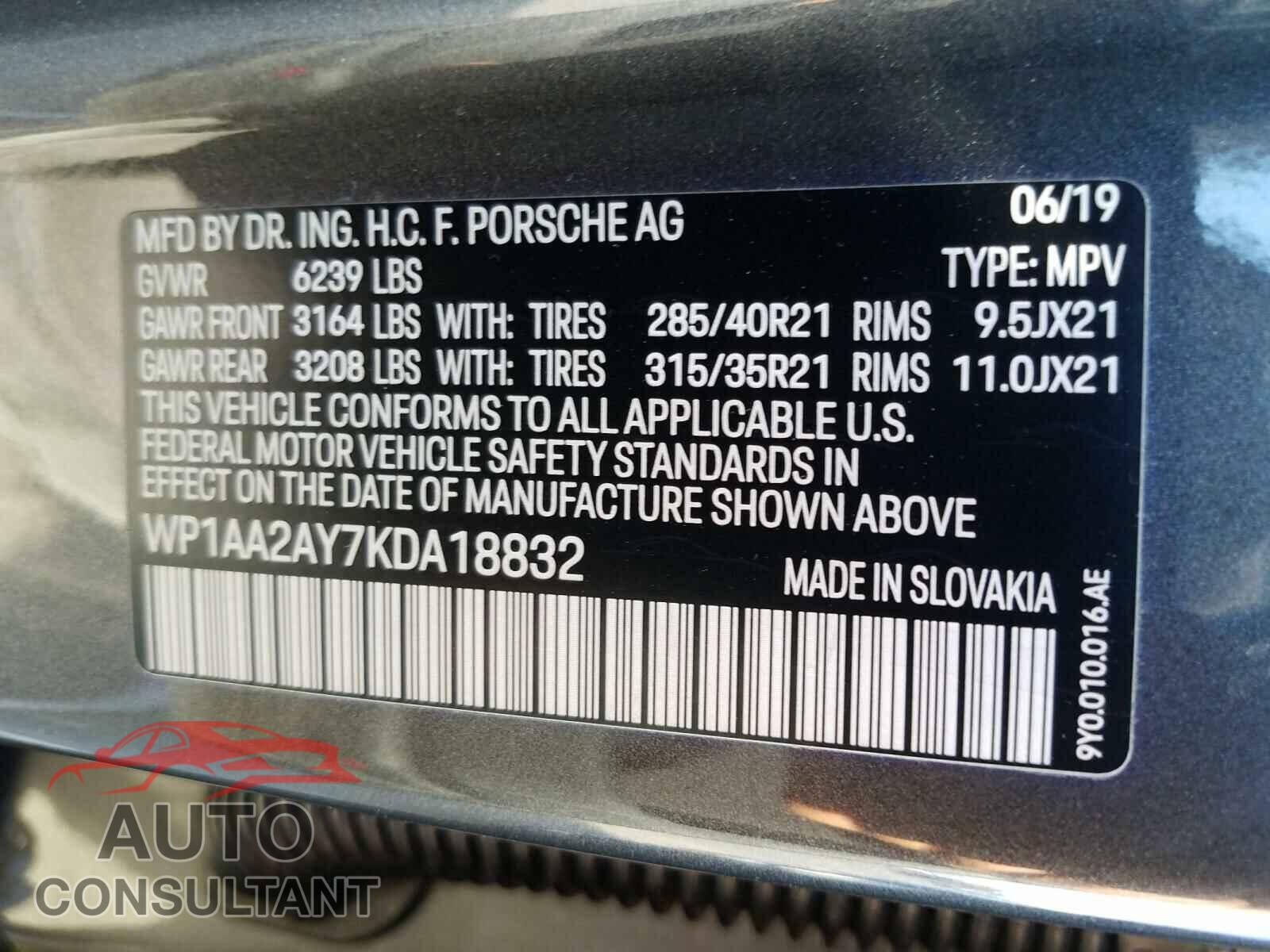 PORSCHE CAYENNE 2019 - WP1AA2AY7KDA18832